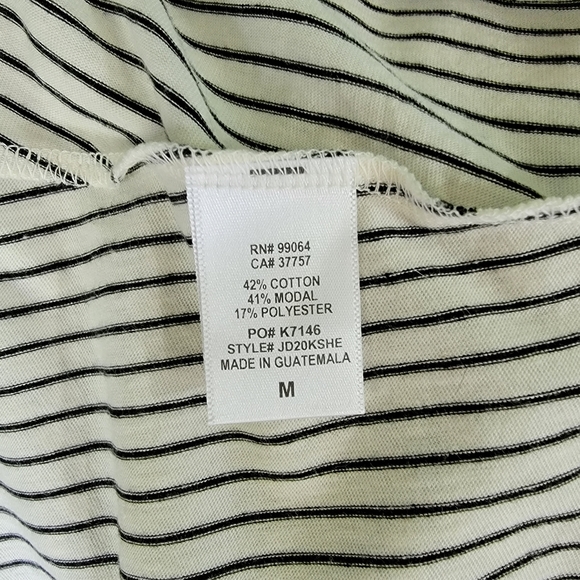 Billabong Black & White Striped Spaghetti Stripes Casual Mini Dress Size Medium - Picture 8 of 10